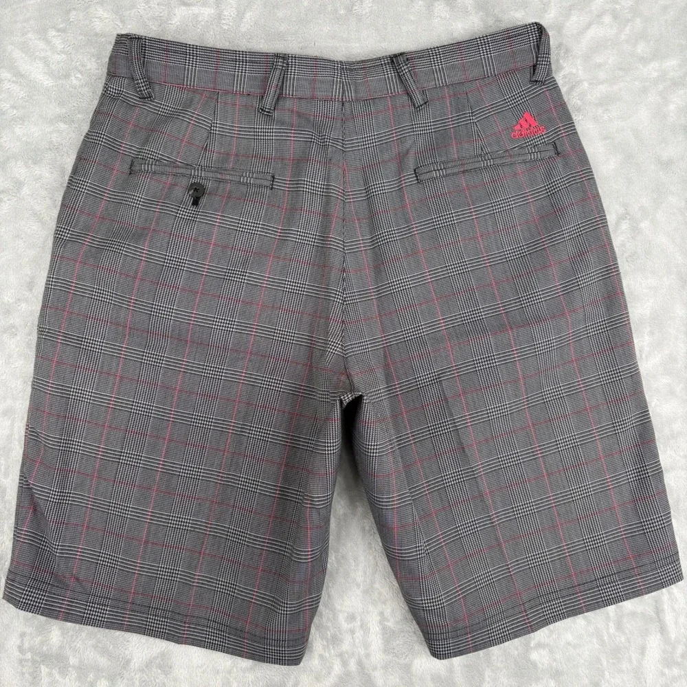 Adidas Golf Shorts Mens 32 (Fits 32x10.5) Grey Pink Plaid‎ Performance Athletic